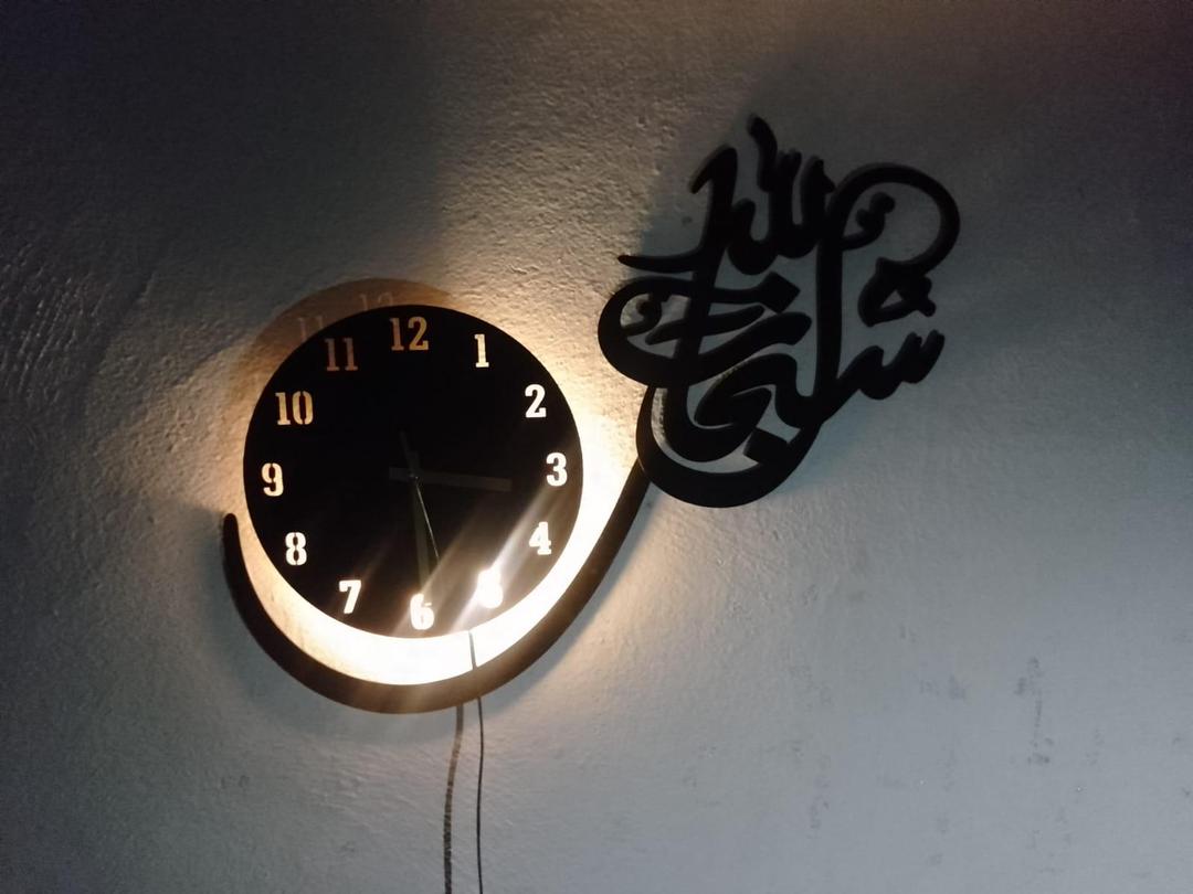 🕋 Wooden Islamic 3D Calligraphy Wall Clock – Premium Home Decor